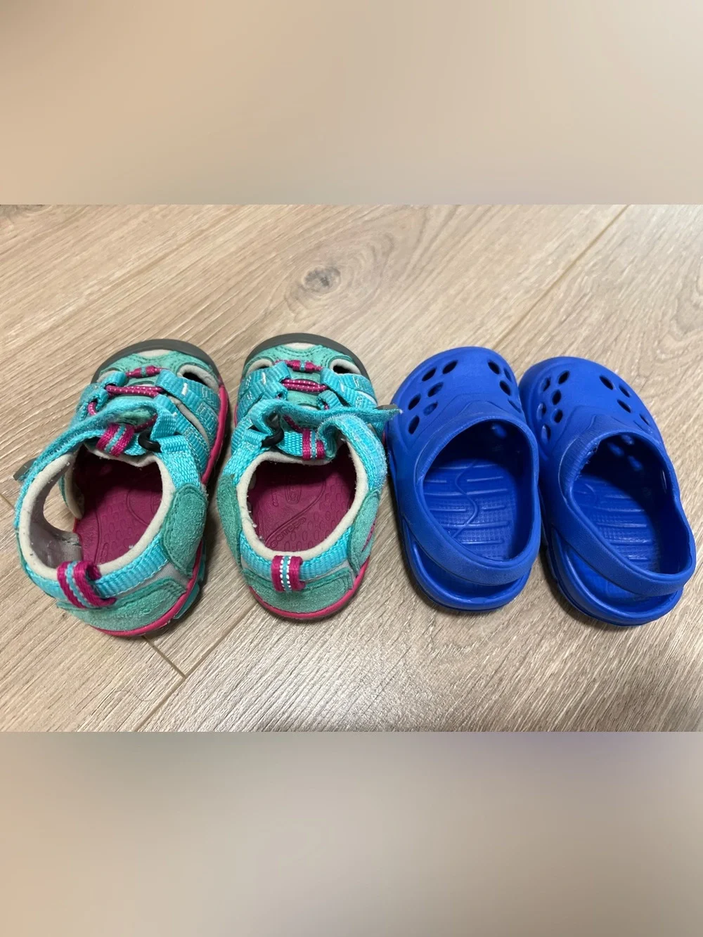 Keen Baby Girl Sandal Bundle Size 4/5
